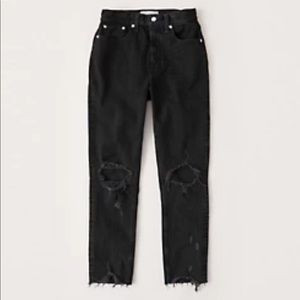 Abercrombie High Rise Ankle Mom Jeans 27/4 Short